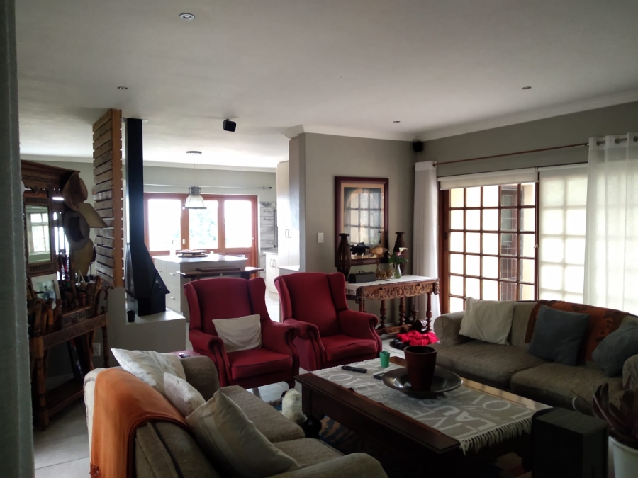 To Let 6 Bedroom Property for Rent in Dana Bay Western Cape